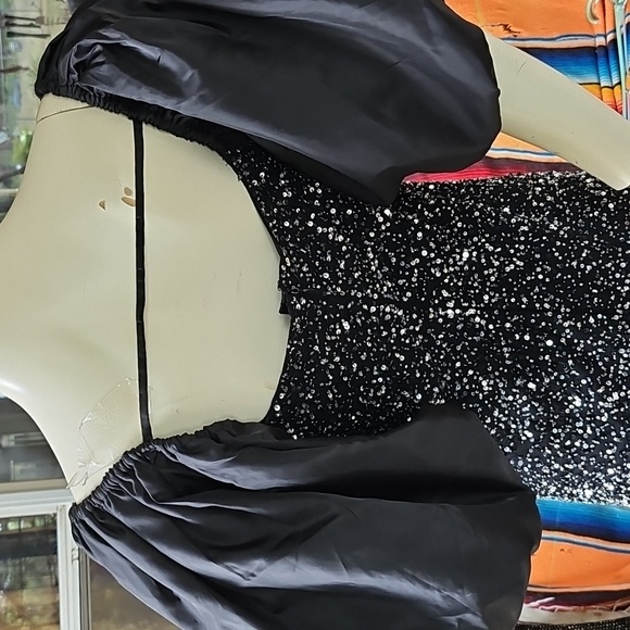 Gorgeous Allison Embellished Mini Dress in Silver Sequins Black Tularosa Small - Picture 5 of 10